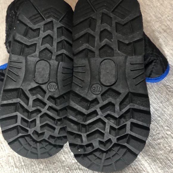 EUC -⛄️ Circo Snow Boots - Picture 5 of 6